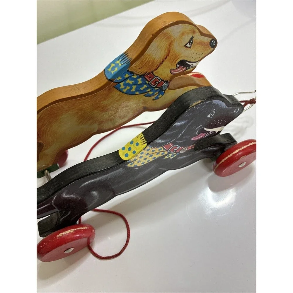 Vintage Schylling Wooden Dogs Pull Toy Black Lab Golden Retriever Racing Bell